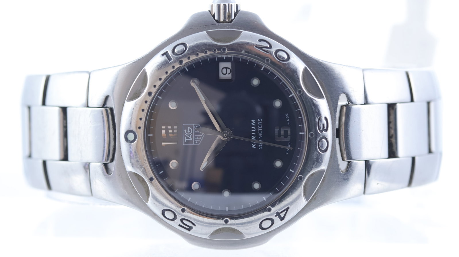 Tag Heuer Kirium Quartz Ref WL111F-0: Brand: Tag Heuer Model Name: Kirium Reference: WL111F-0 Movement type: Quartz Dial shape: Circular Dial colour: Sunburst, Blue Dial features: Applied hour markers. Date aperture at 3 o'clock. Bezel: U