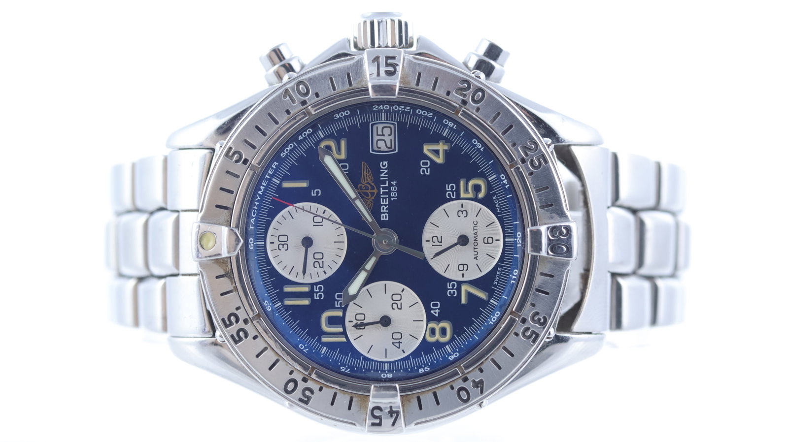 Breitling Colt Chronograph Automatic Ref A13035.1: Brand: Breitling Model Name: Colt Reference: A13035.1 Movement type: Automatic Dial shape: Circular Dial colour: Blue Dial features: Sunburst dial. Printed arabic numerals, three silver sub dials, dat