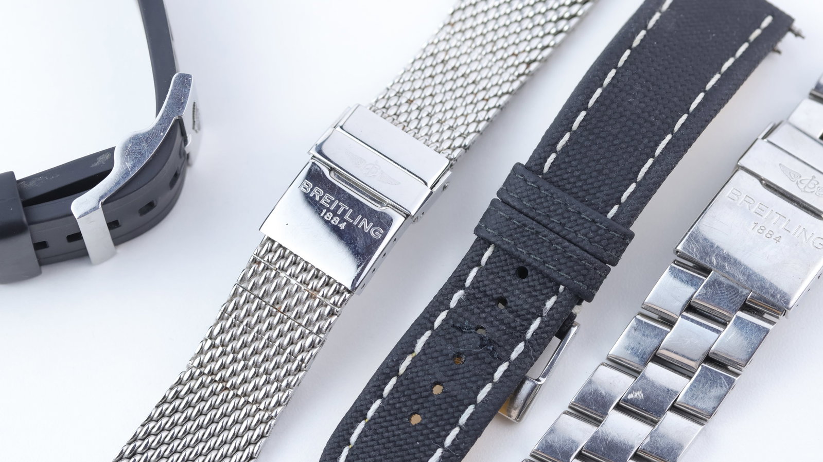 *To Be Sold Without Reserve* Job Lot of Breitling Watch Bracelets and Straps (1 of 3)