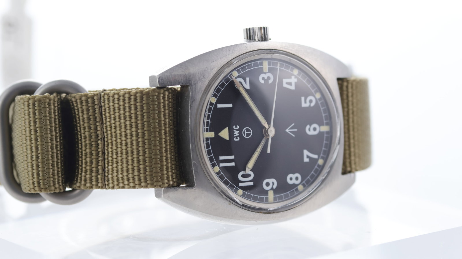 CWC W10 British Military Mechanical Watch Circa 1976 - 2