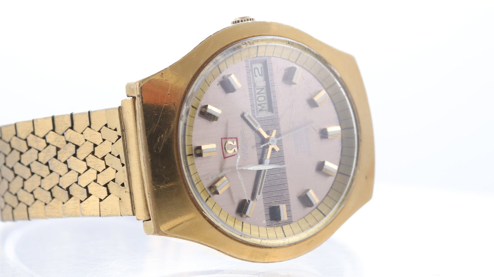 Omega Geneve F300 Hz Electronic Ref 198.020 Circa 1970 - 2