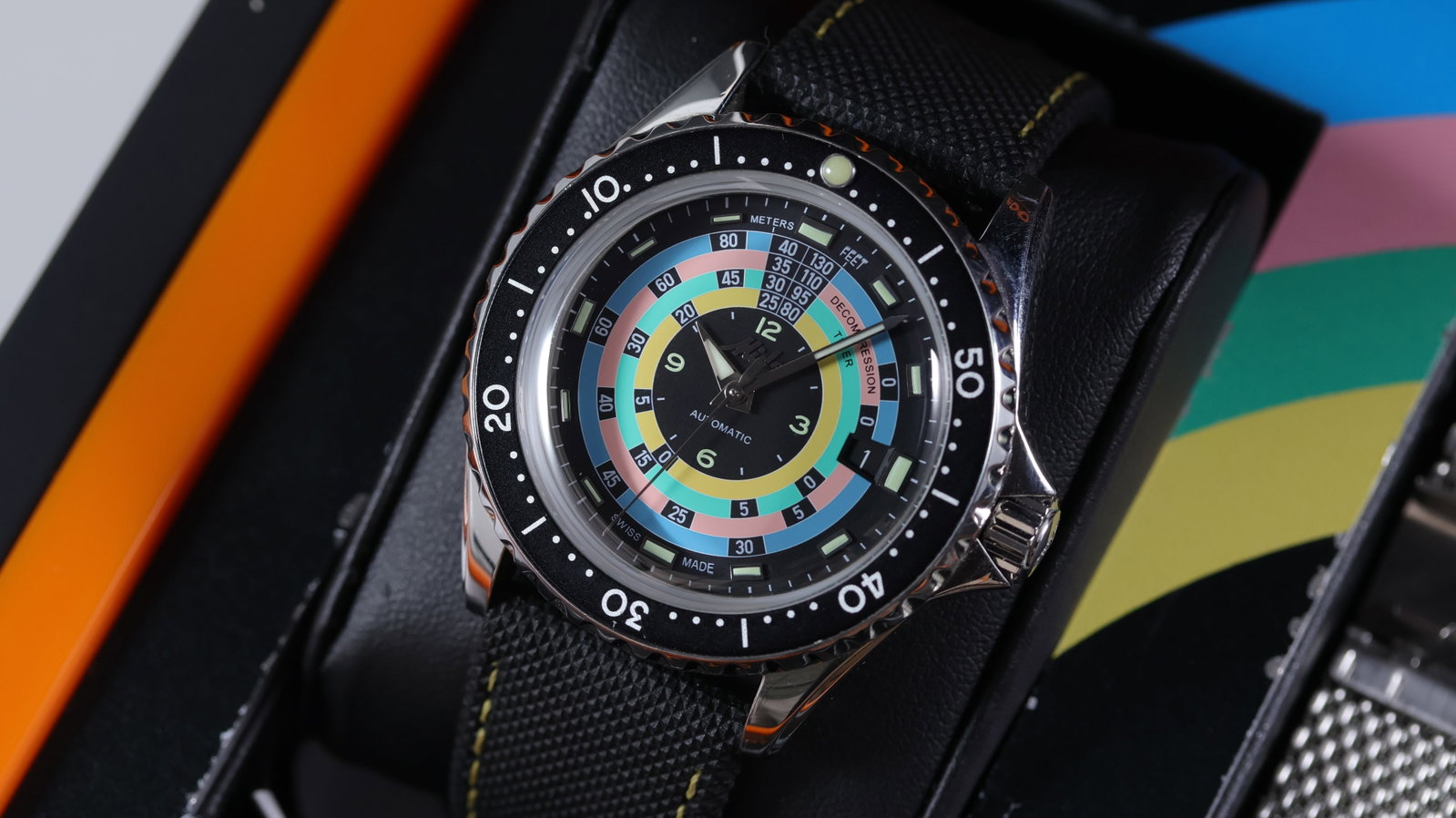 Mido Ocean Star Decompression Timer 1961 Ref M026.807.11.051.00 with Box and Papers 2020: Brand: Mido Model Name: Ocean Star Decompression Timer 1961 Reference: M026.807.11.051.00 Movement type: Automatic Year: 2020 Box: Full Box Papers: Guarantee Papers Dial shape: Circular Dial colour: R