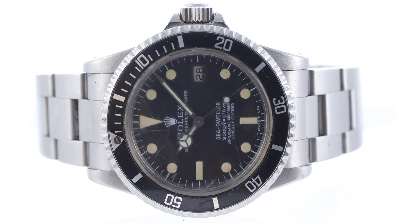 Rolex Sea Dweller 'Rail Dial' Ref 1665 Circa 1979: Brand: Rolex Model Name: Sea Dweller 'Rail Dial' Reference: 1665 Movement type: Automatic Movement calibre: Rolex 1570 Year: Circa 1979 Dial shape: Circular Dial colour: Black Dial features: MK2 rail 