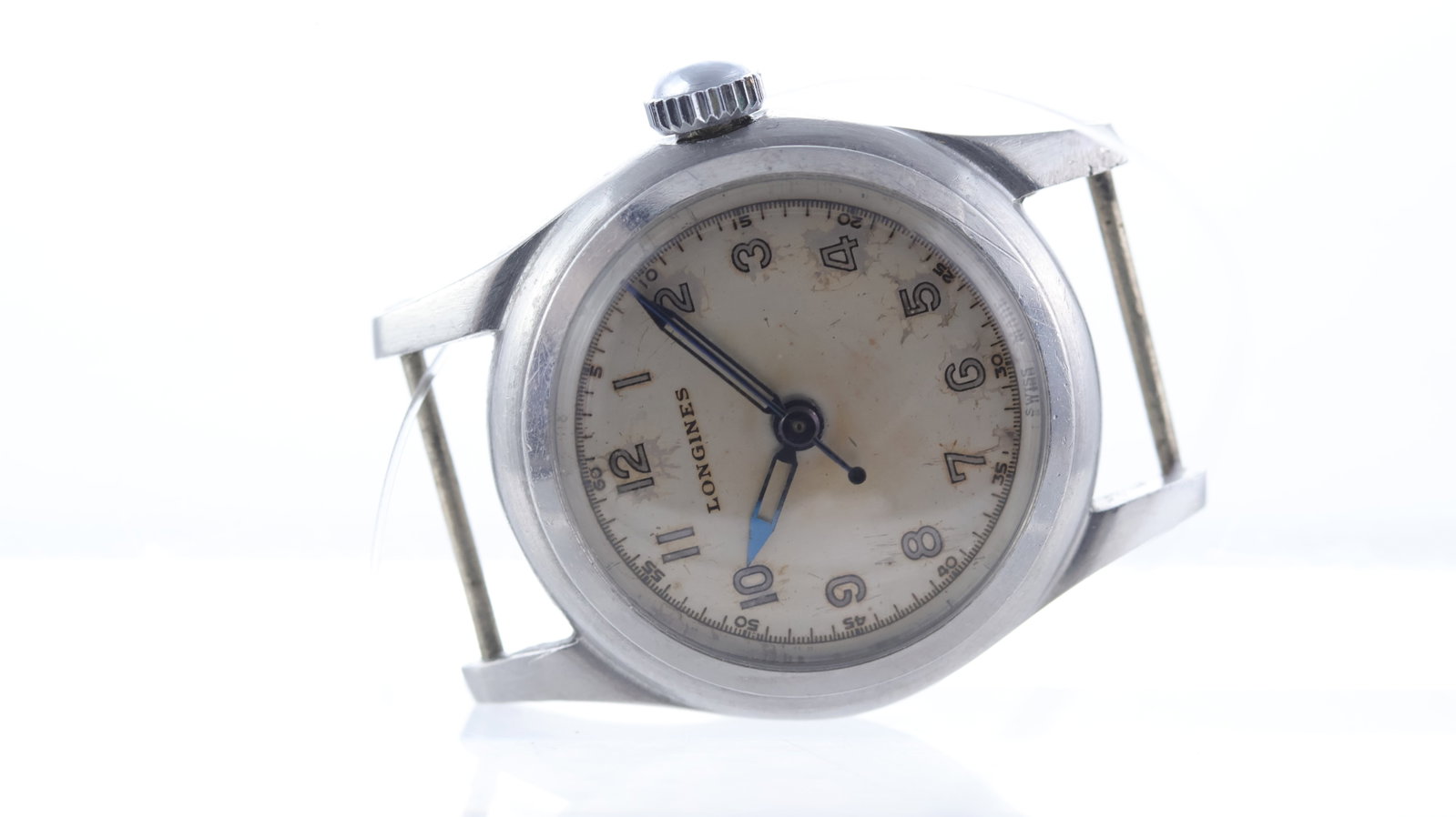 Vintage Longines 'Sei Tacche' Manual Wind Ref 23360 Circa 1946: Brand: Longines Model Name: 'Sei Tacche' Reference: 23360 Movement type: Manual Wind Year: Circa 1946 Dial shape: Circular Dial colour: Silver Patina Dial features: Blue steel hands. Printed arabic nu