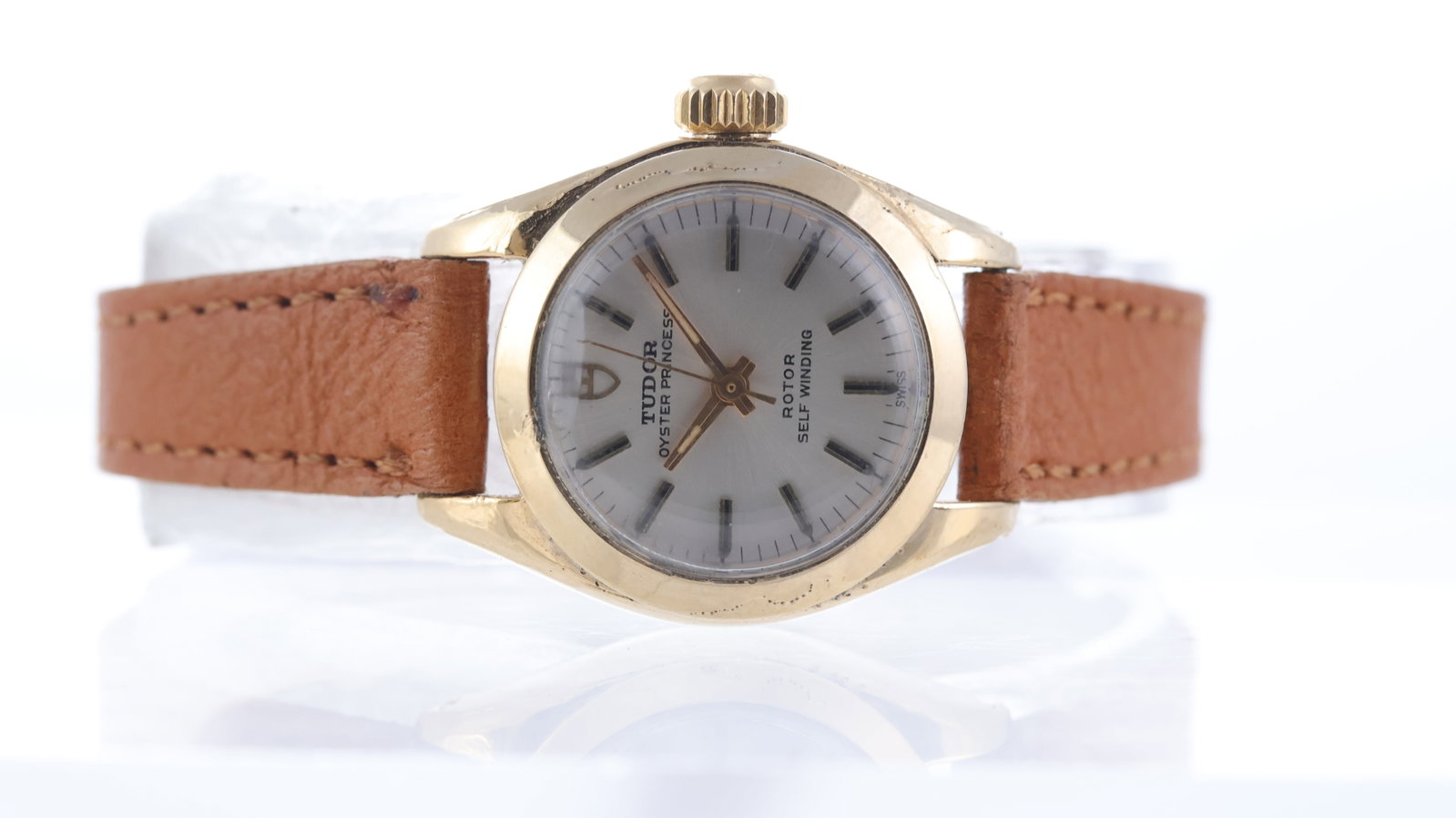 Ladies Tudor Oyster Princess Ref 7604/1 Circa 1973: Brand: Tudor Model Name: Oyster Princess Reference: 7604/1 Movement type: Automatic Year: Circa 1973 Dial shape: Circular Dial colour: Silver Dial features: Sunburst dial with applied baton hour marke