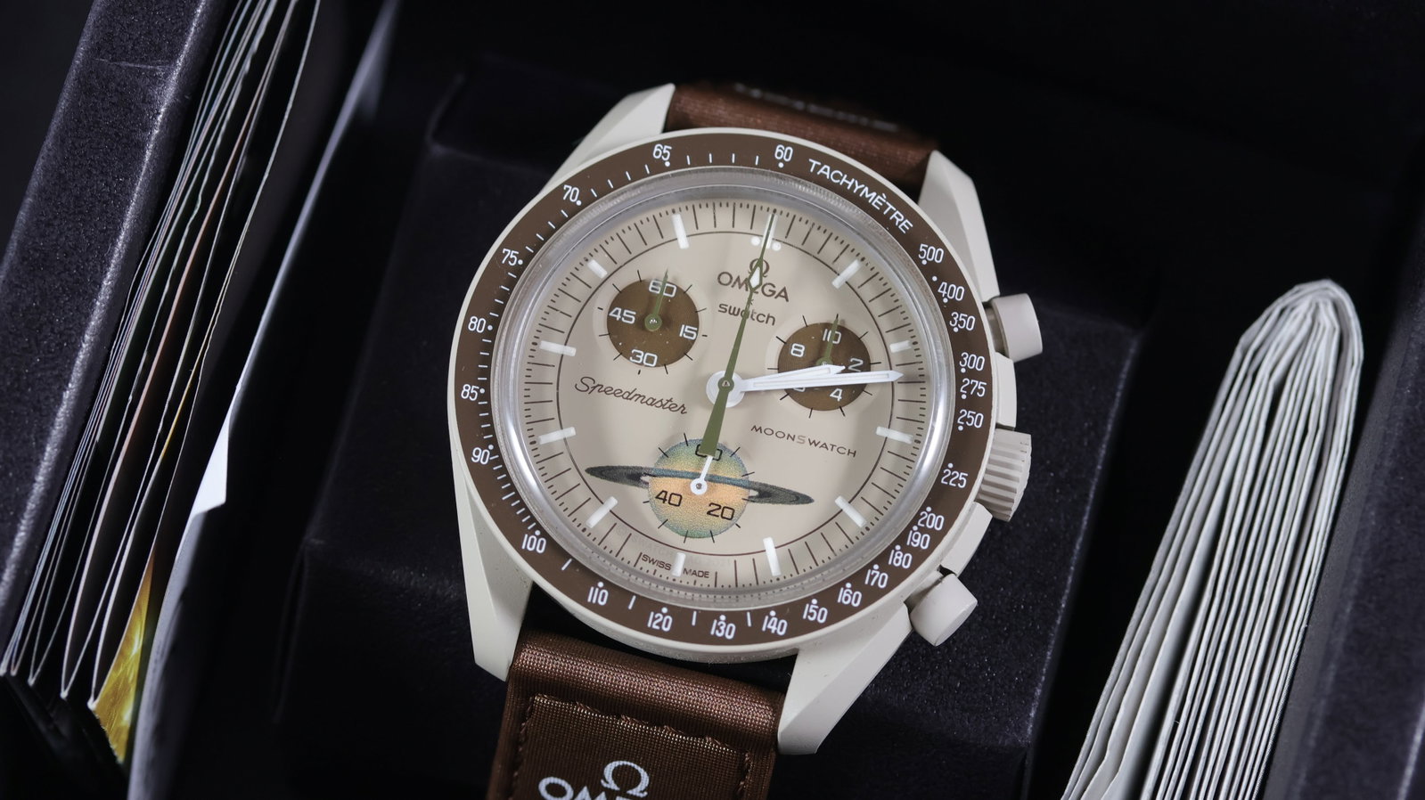 Omega Moon Swatch 'Mission To Saturn' with Box and Papers 2025 (1 of 7)
