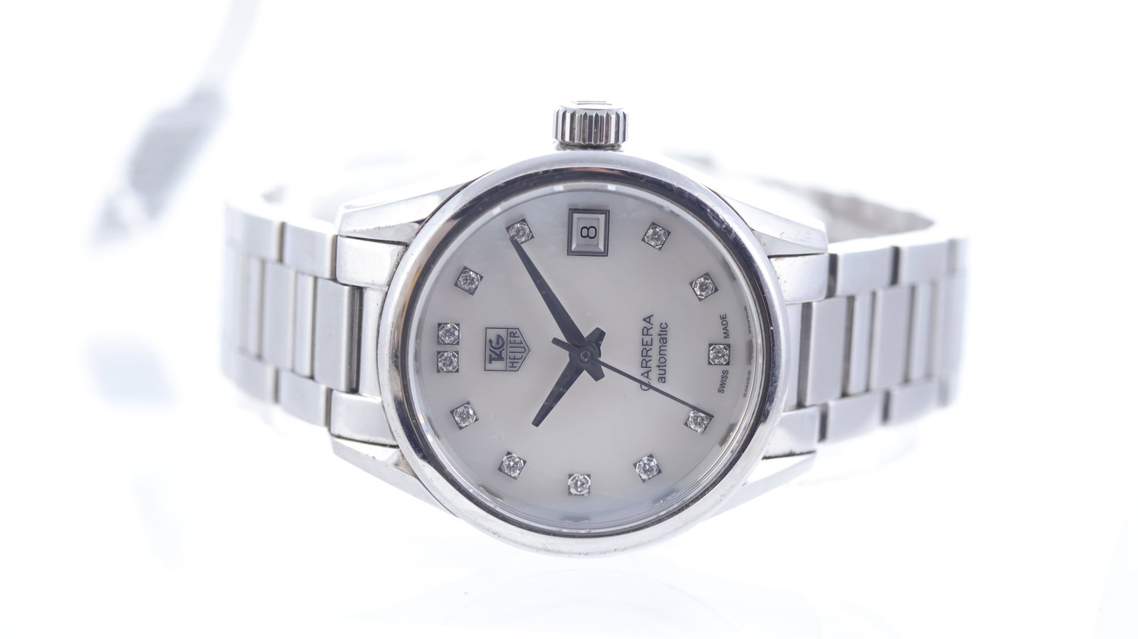 Tag Heuer Carrera Ref WAR2414-3: Brand: Tag Heuer Model Name: Carrera Reference: WAR2414-3 Movement type: Automatic Movement calibre: Tag Heuer 9 Dial shape: Circular Dial colour: Mother of Pearl Dial features: Diamond hour markers, 