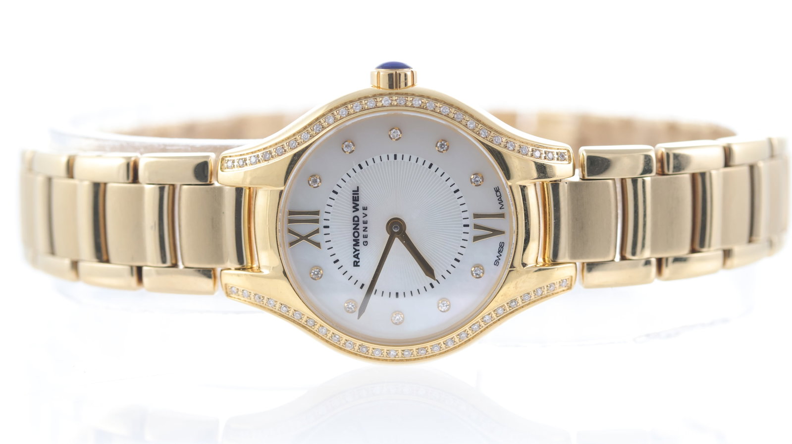 Ladies Raymond Weil Noemia Ref 5124: Brand: Raymond Weil Model Name: Noemia Reference: 5124 Movement type: Quartz Dial shape: Circular Dial colour: Mother of Pearl Dial features: Guilloche centre. Dot diamond/roman numeral hour markers.