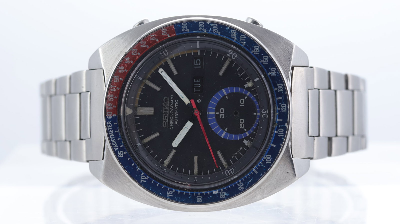 Seiko 'Pogue' Pepsi Ref 6139-6002 Automatic Black Dial: Brand: Seiko Model Name: Pogue Reference: 6139-6002 Movement type: Automatic Movement calibre: Seiko 6139B Dial shape: Circular Dial colour: Black Dial features:<