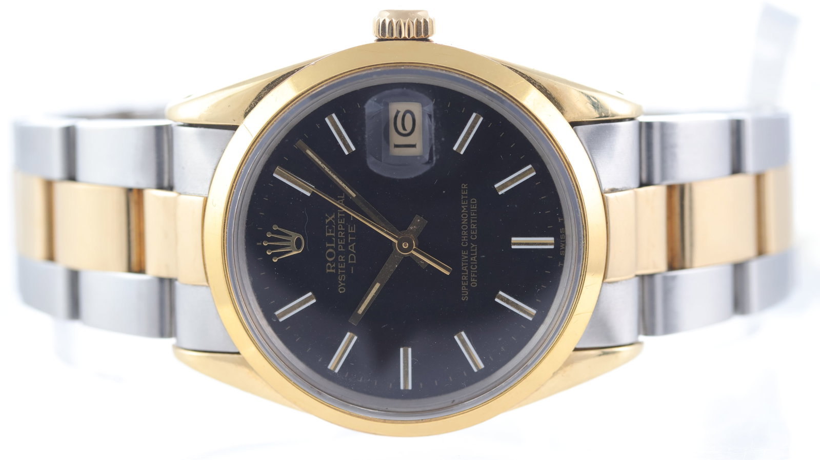 Rolex Oyster Perpetual Date Ref 15505 Circa 1984: Brand: RolexModel Name: Oyster Perpetual DateReference: 15505Movement type: AutomaticMovement calibre: Rolex 3035Year: Circa 1984Dial shape: CircularDial colour: BlackDial features: Baton hour markers