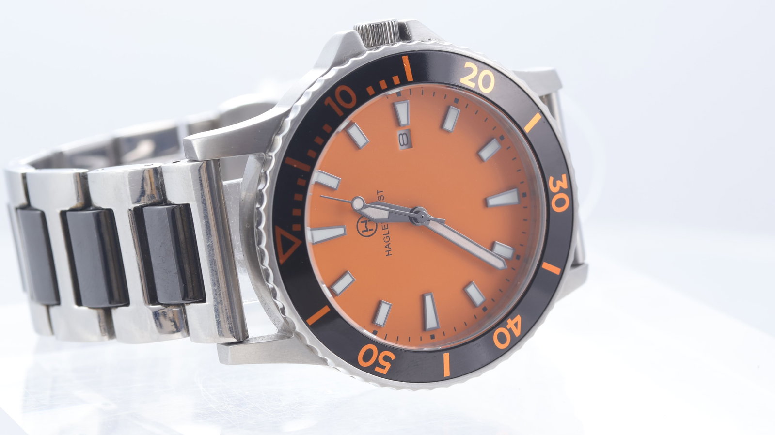 *To Be Sold Without Reserve* Hagley West Diver Quartz Date - 2