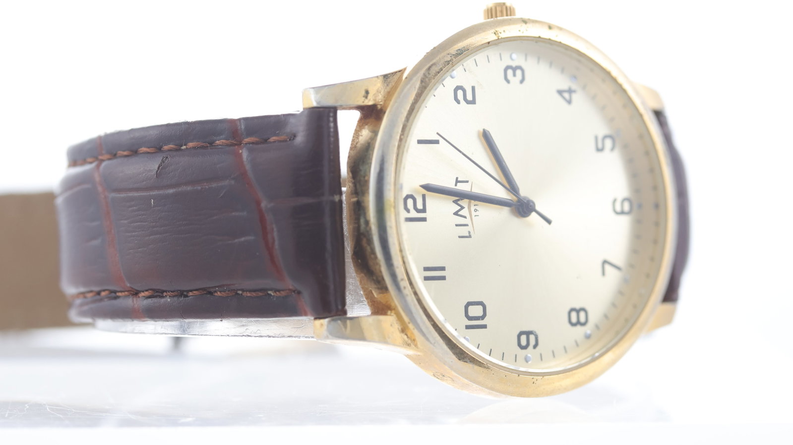*To Be Sold Without Reserve* Limit Quartz Watch - 2