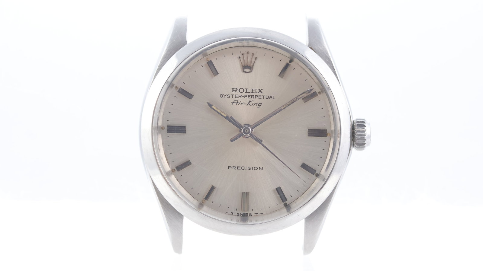 Vintage Rolex Air King Circa 1967: Brand: RolexModel Name: Air KingMovement type: AutomaticMovement calibre: Rolex 1520Dial shape: CircularDial colour: SilverDial features: Baton hour markers with tritium lume plotsBezel: SmoothCase si