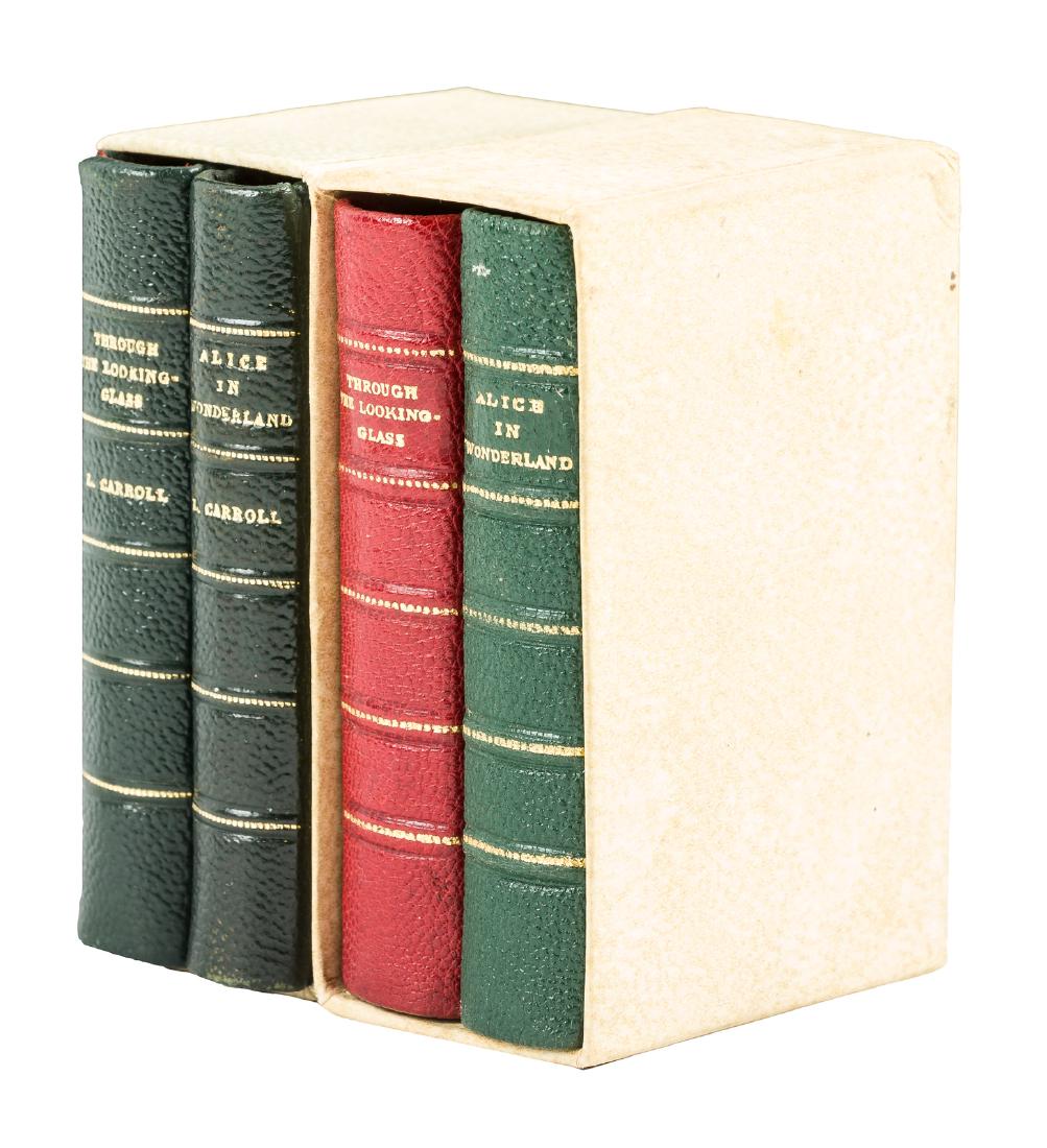 Minia Press edition of Alice in Wonderland 1950 (1 of 4)