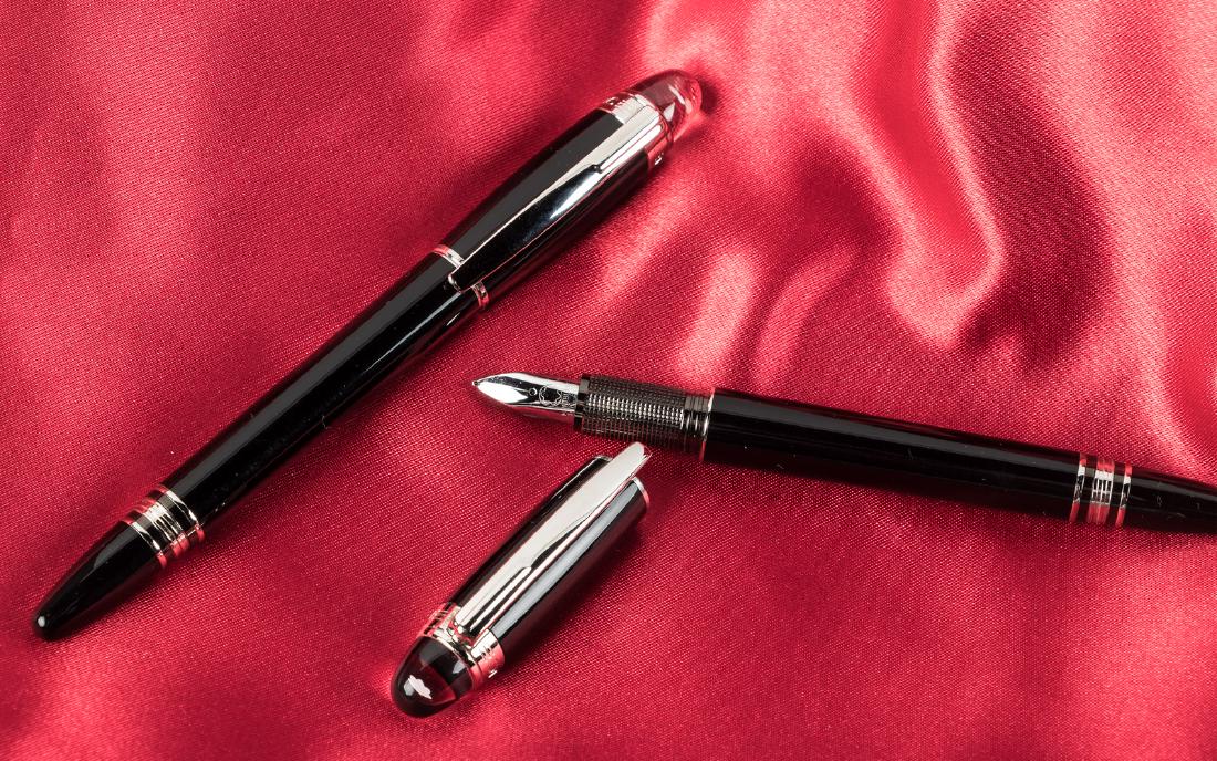 MONTBLANC Soulmakers STARWALKER Fountain Pen &: Heading: Author: Montblanc Title: Soulmakers for 100 Years Starwalker Fountain Pen and Fineliner Pair Place Published: Germany Publisher: Date Published: c.2006 Description: