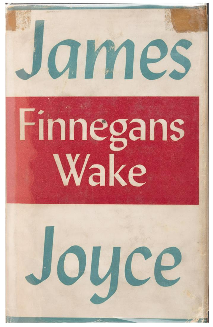 James Joyce Finnegan's Wake 1st American Edition: Heading: Author: Joyce, James Title: Finnegans Wake Place Published: New York Publisher:Viking Press Date Published: 1939 Description: [4], 628 pp. (8vo), black cloth, lett