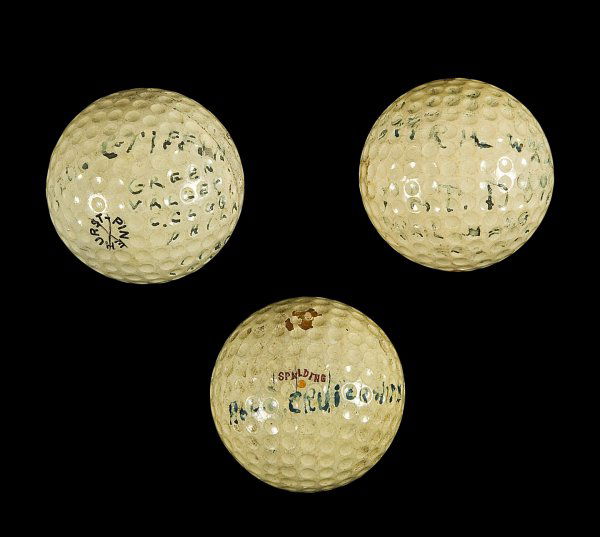3 golf balls signed 1924 US Open: Title: Three vintage golf balls, signed by golfers Author: ** Description: Three golf balls. Each ball is signed by one or two golfers: Spalding ball, signed Cyril Walker and Pat Doyle. * Spalding bal