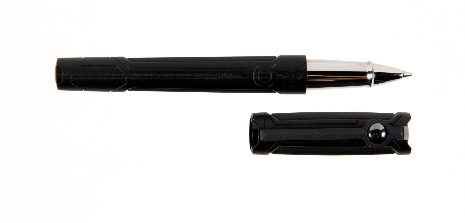 DUPONT Iron Man Ltd Ed RB (1 of 1)