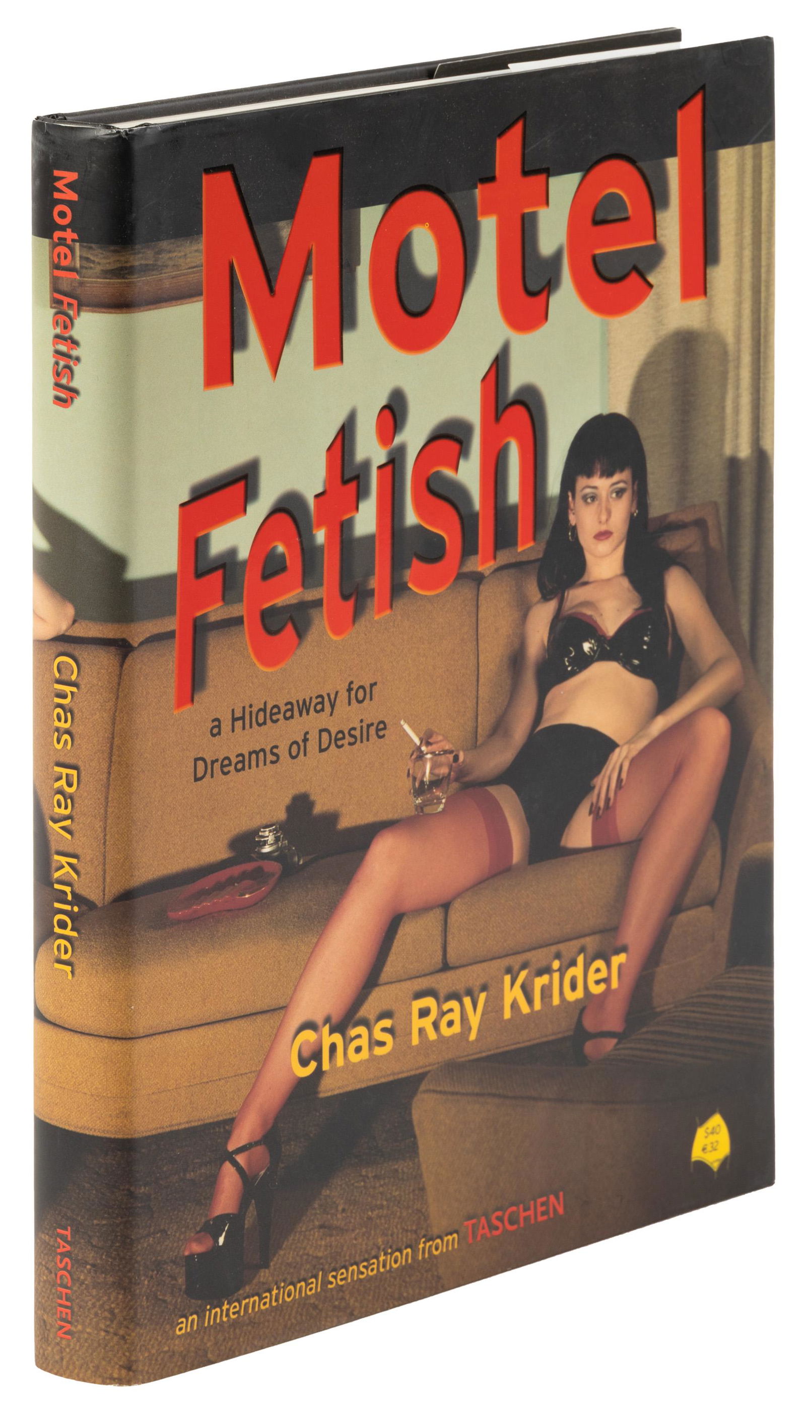 Chas Ray Krider discovers America at the Motel (1 of 3)