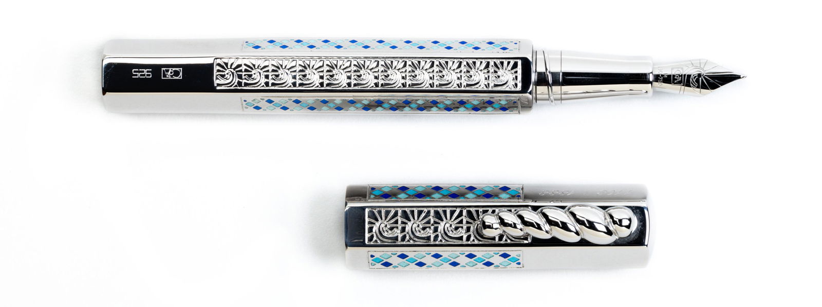 CARAN d'ACHE La Modernista Ltd Ed Fountain Pen (1 of 2)