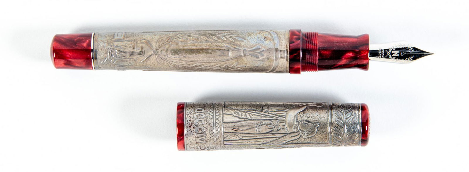DELTA Napoleone Bonaparte (Red) Ltd Ed Fountain Pen (1 of 1)