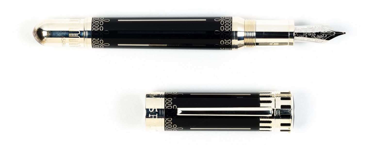 MONTBLANC Ludovico Sforza Ltd Ed 4810 Fountain Pen (1 of 2)