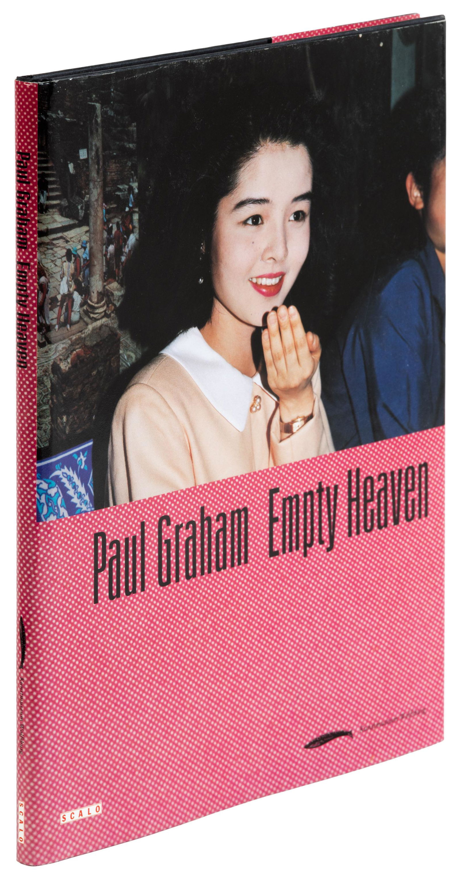 Paul Graham photographs from Japan 1989-1995: Heading: Author: Graham, Paul Title: Paul Graham - Empty Heaven. Photographs from Japan 1989-1995 Place Published: Zurich, Berlin, New York Publisher:Kunstmuseum Wolfsburg; Scalo Date Published: