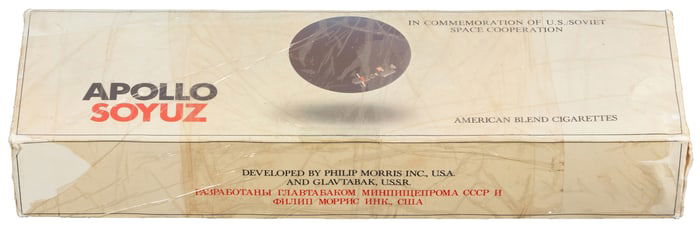 Apollo-Soyuz commemorative cigarettes 1975