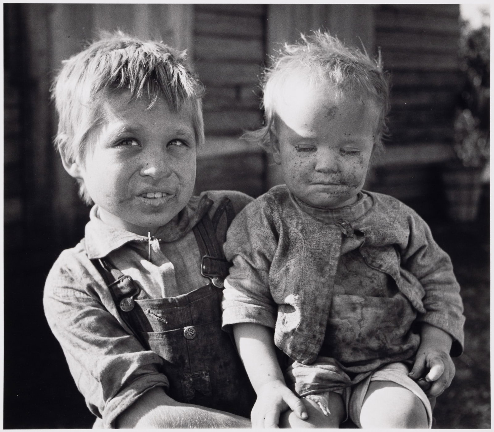 Migrant Laborer's Children...signed by Wolcott: Heading: Author: Wolcott, Marion Post Title: Migrant Laborer's Children... Place Published: Publisher:Farm Security Administration Date Published: 1939; print: 1983 Description: G