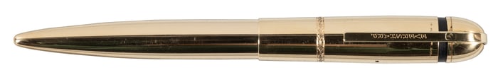 EVERSHARP: Skyline Solid 14K Gold Fountain Pen, 1940s