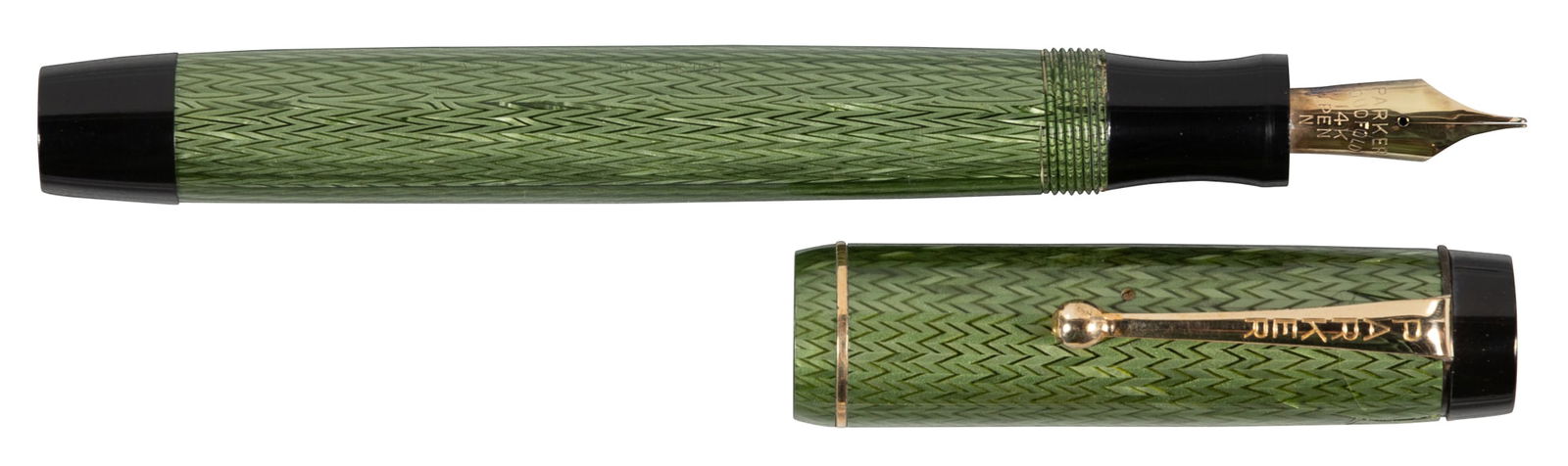 PARKER: Duofold Sr. Green Herringbone FP, UK, c.1941 (1 of 2)