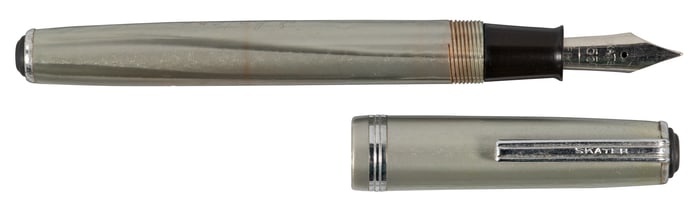 SKATER: Postwar Japanese Fountain Pen, Unusual