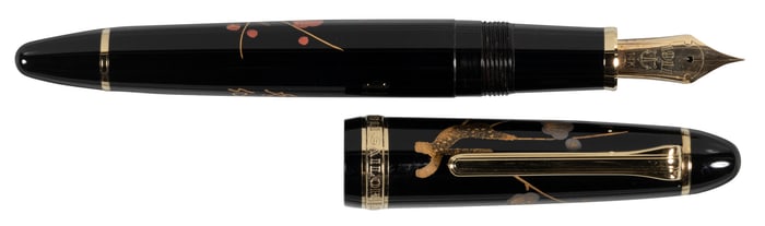 SAILOR: Kourinbar Plum Maki-e Fountain Pen