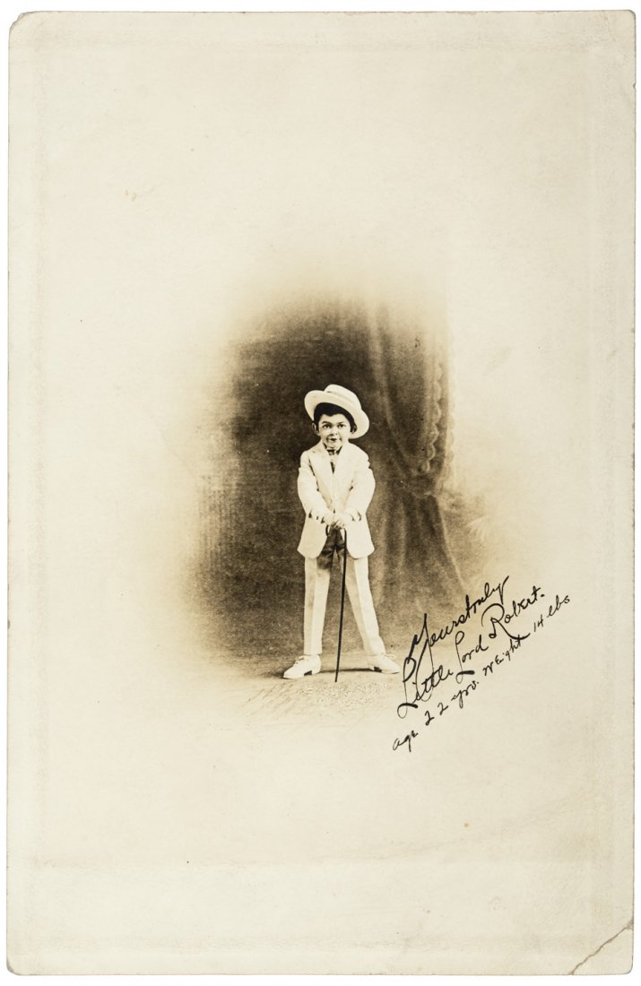 Little Lord Robert cabinet card, signed in 1908 midget: Heading: (Ringling Bros. Circus) Author: Title: Cabinet Card photograph of Little Lord Robert, signed at the age of 22 - traveled with the Ringling Bros. Circus and appeared in the movie The Wizard o