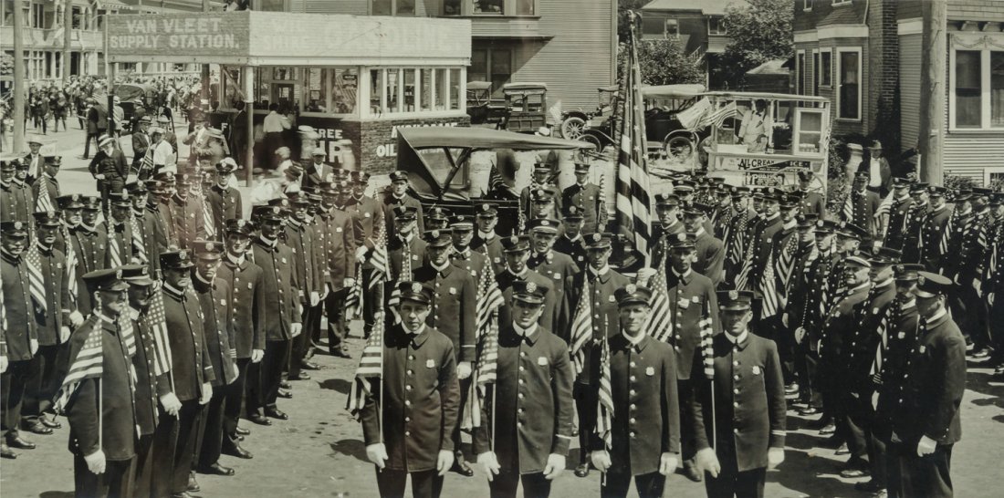 Los Angeles Fire Department in the 1916 Preparedness: Heading: (California - Los Angeles) Author: Title: Panoramic photograph of the Los Angeles Fire Department, Preparedness Parade, June 14, 1916 Place Published: Los Angeles Publisher:M.P. Weaver and Ll