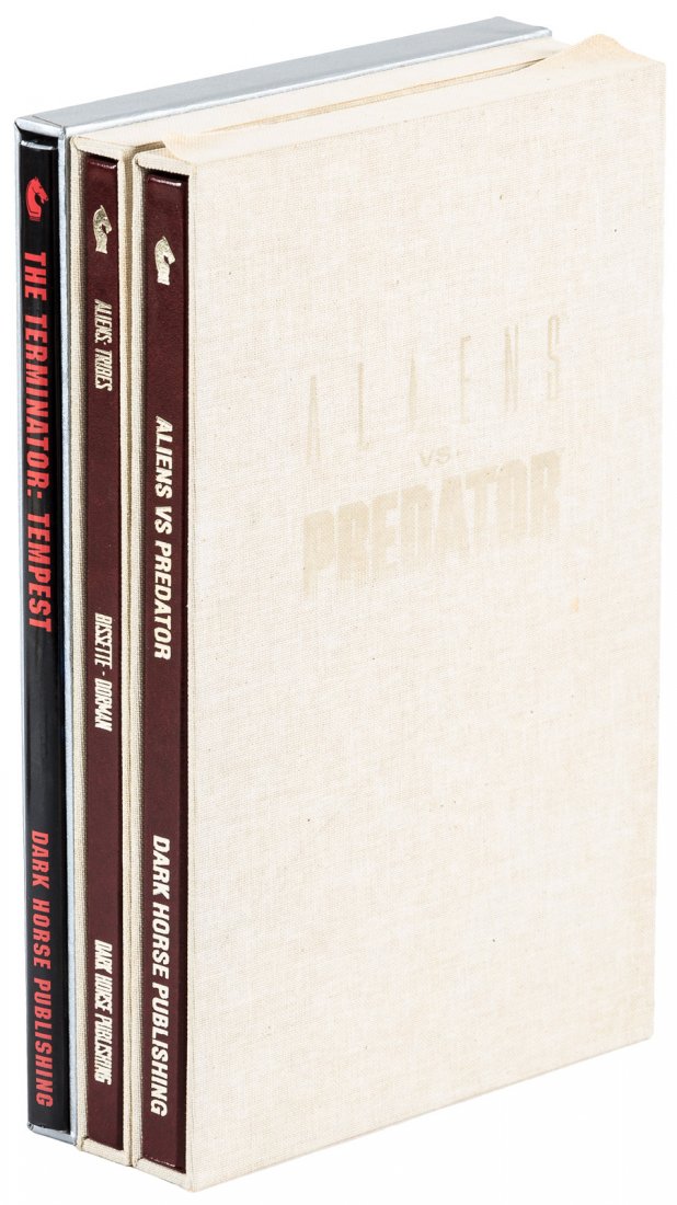 Limited Dark Horse Comics, Signed (1 of 1)