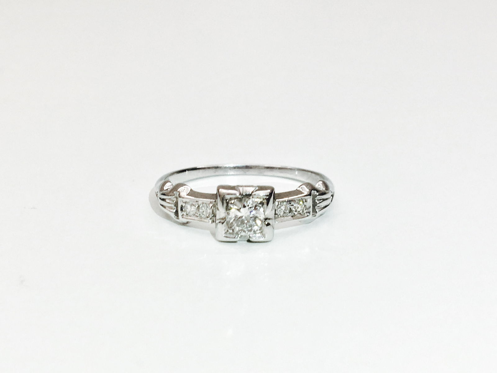 18K white gold, 1/3 carat diamond engagement ring (1 of 5)