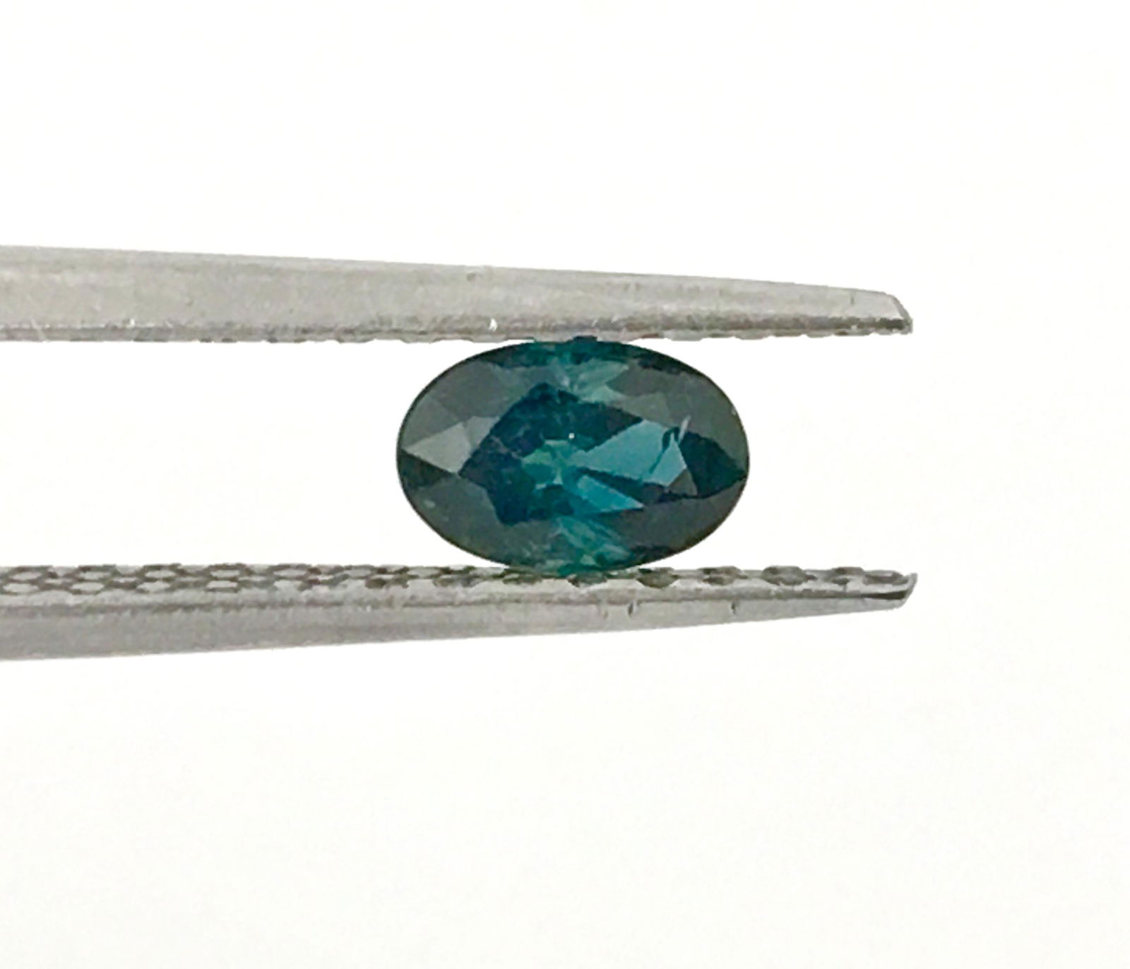 Earth Born Natural Loose 0.45CT Blue Sapphire Gemstone (1 of 1)