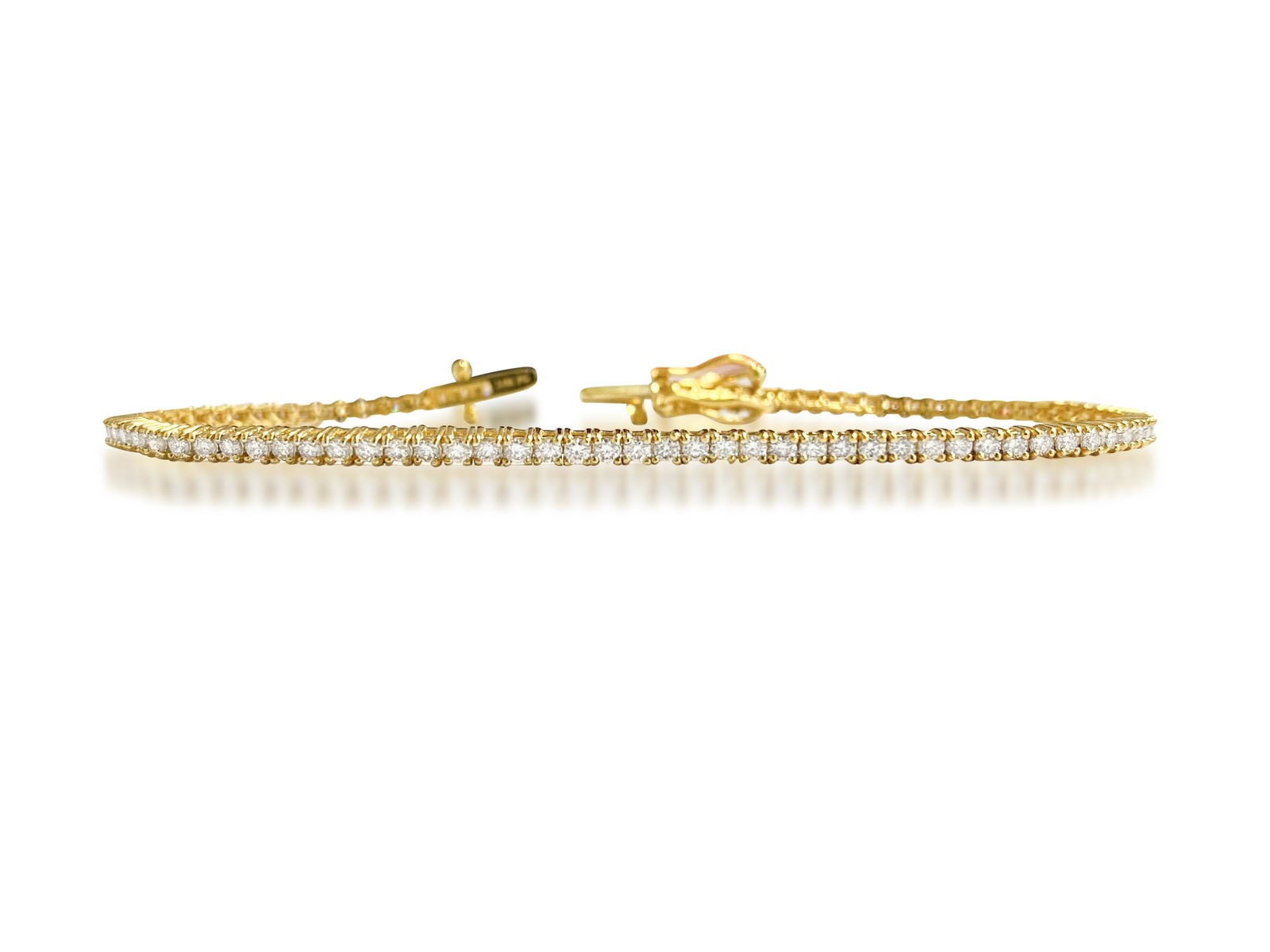 14K Yellow Gold. 2.00 ct VVS Diamond Tennis Bracelet (1 of 7)