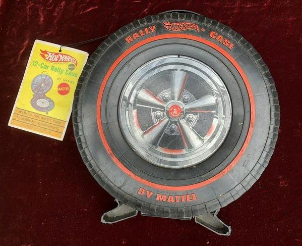 1967 Hot wheels rally case (1 of 3)