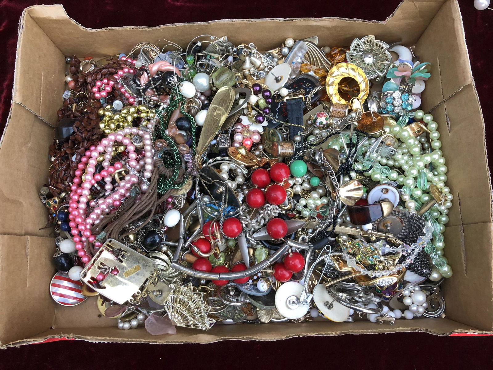 scrap jewelry lot (1 of 1)