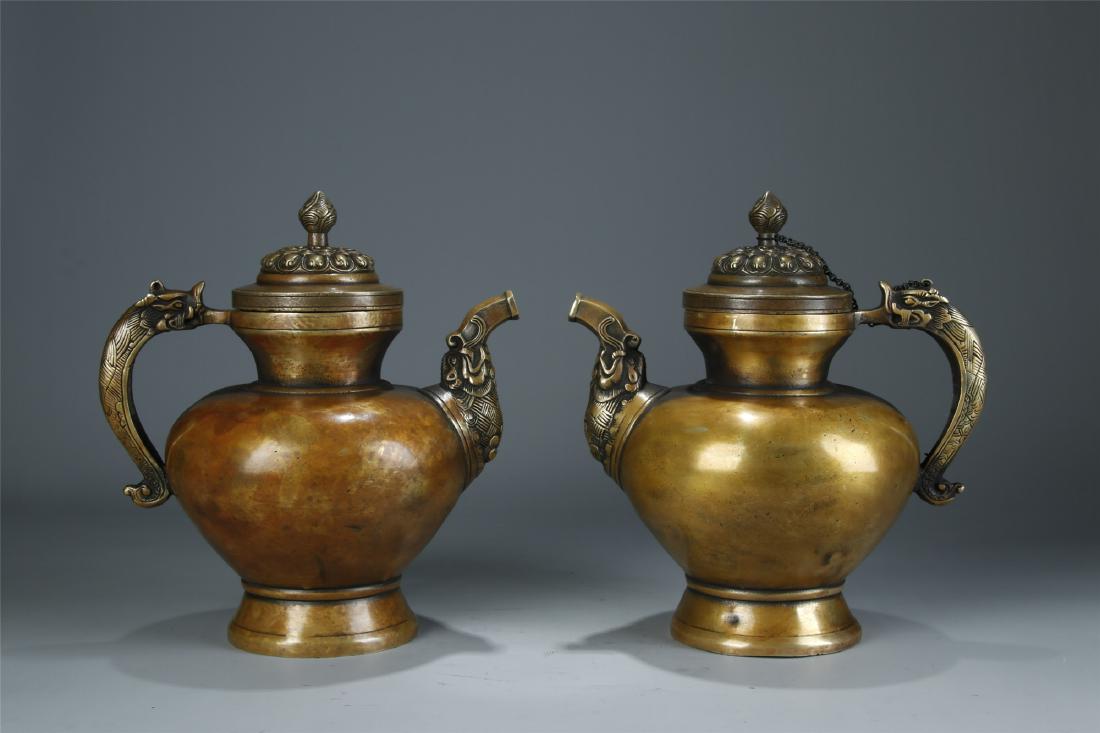 Qing dynasty pair bronze pots (1 of 8)