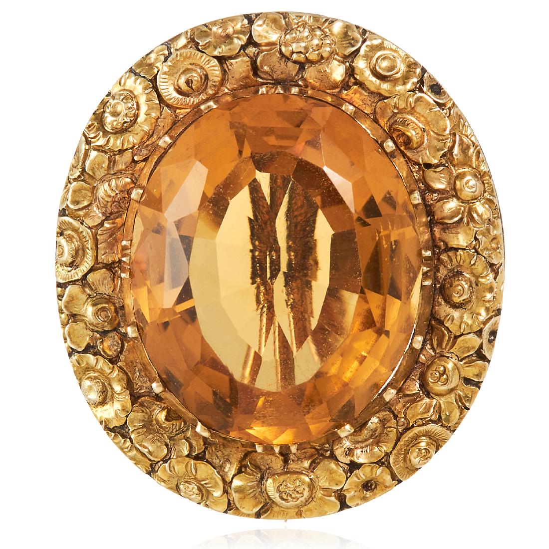AN ANTIQUE CITRINE BROOCH in yellow gold, set with an (1 of 1)