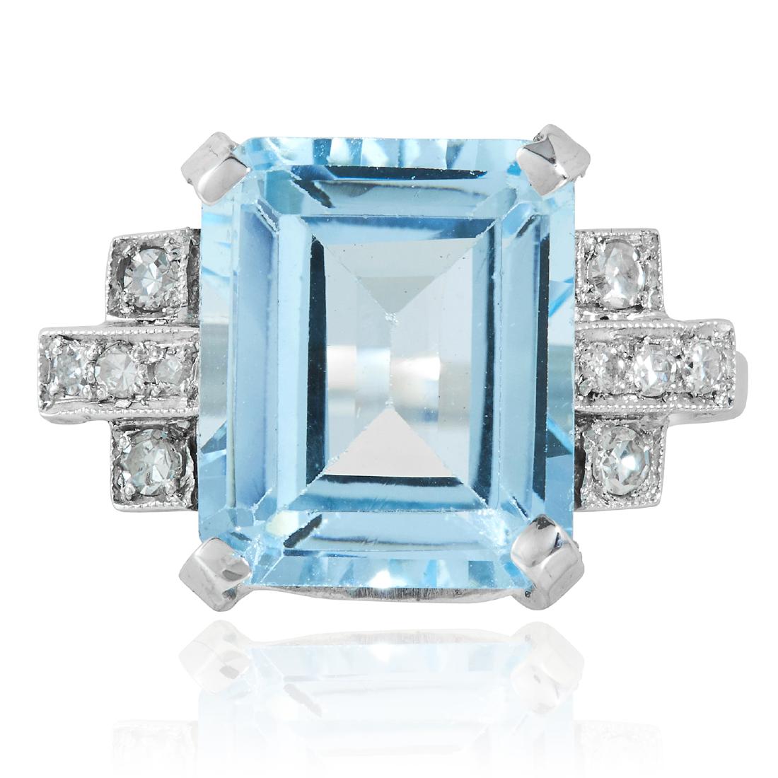 AN ART DECO AQUAMARINE AND DIAMOND RING in platinum or (1 of 1)