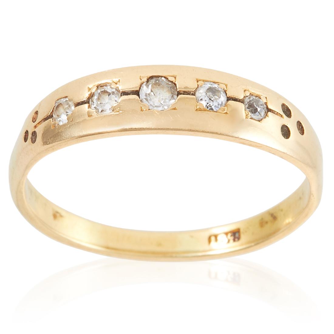 A DIAMOND RING in 18ct yellow gold, set with five old (1 of 1)