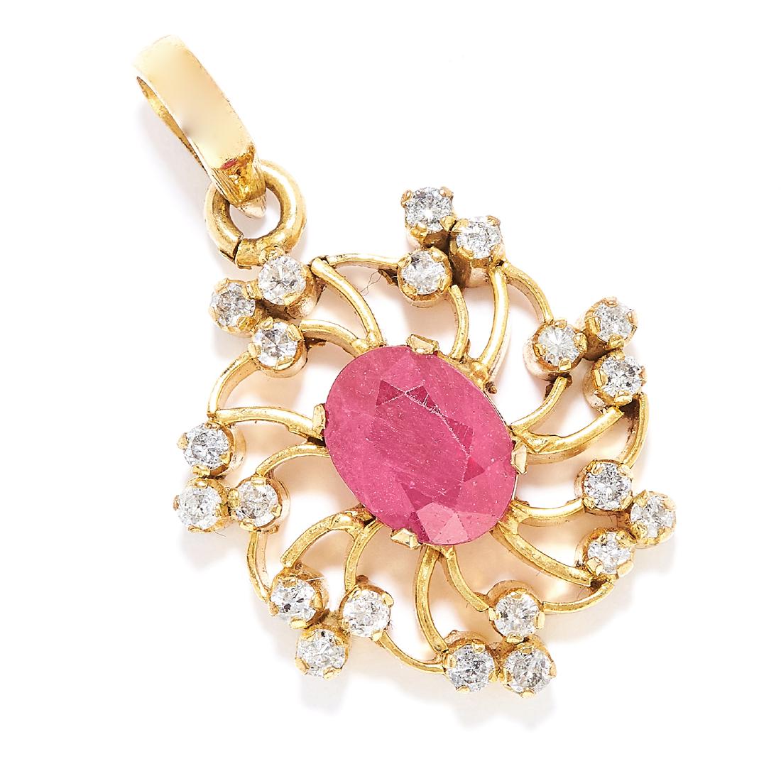 RUBY AND DIAMOND PENDANT in yellow metal, set with an (1 of 1)