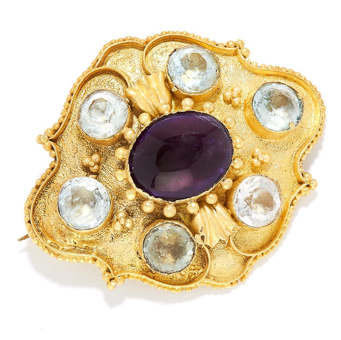 AMETHYST AND AQUAMARINE BROOCH in high carat yellow: AMETHYST AND AQUAMARINE BROOCH in high carat yellow gold, set with a cabochon amethyst in a border of round cut aquamarine with glass locket back, unmarked, 2.9cm, 4.4g.