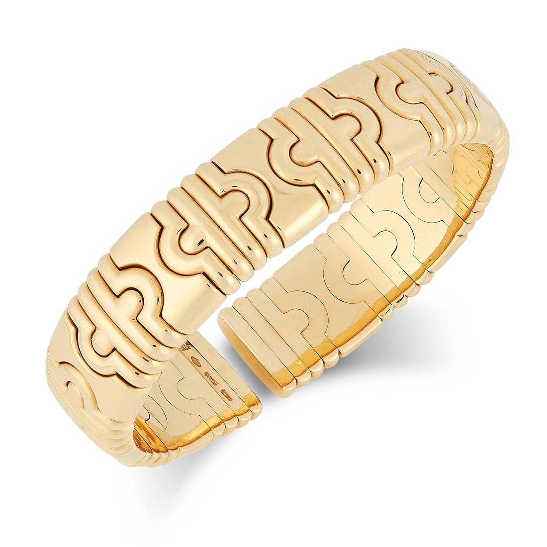 A PARENTESI CUFF BANGLE, BULGARI in 18ct yellow gold, (1 of 1)