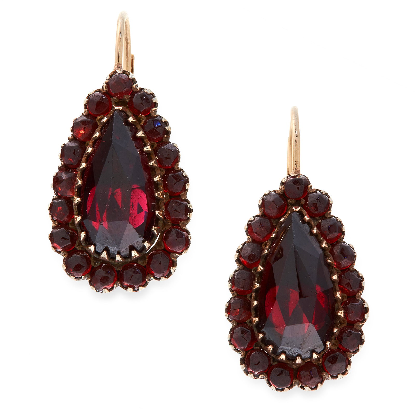 A PAIR OF GARNET CLUSTER EARRINGS in yellow gold and (1 of 1)