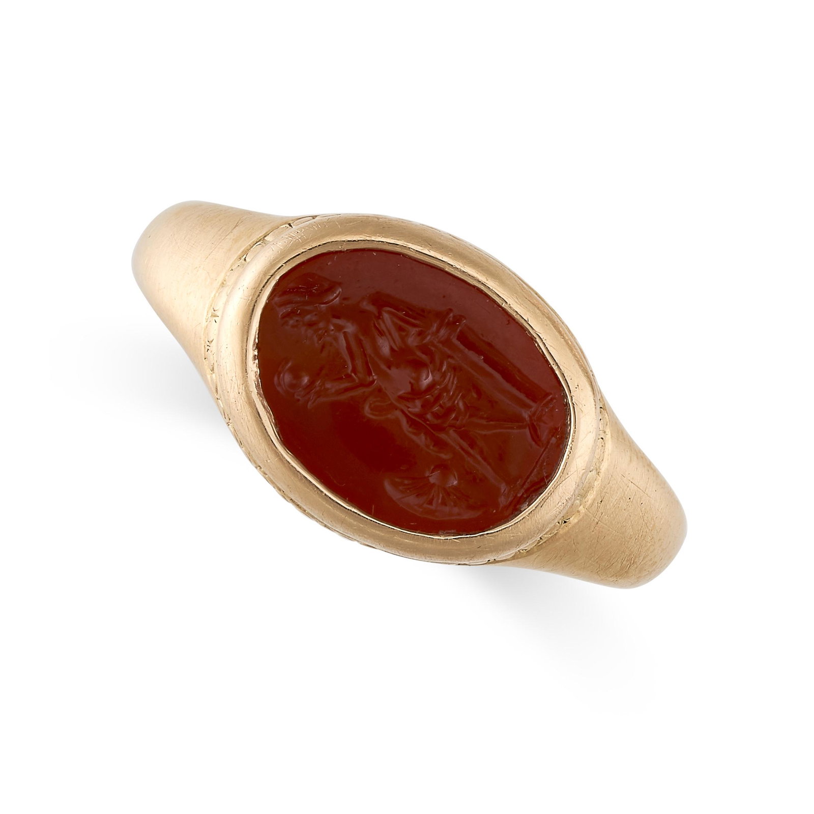 AN ANTIQUE CARNELIAN INTAGLIO RING in yellow gold, the (1 of 2)